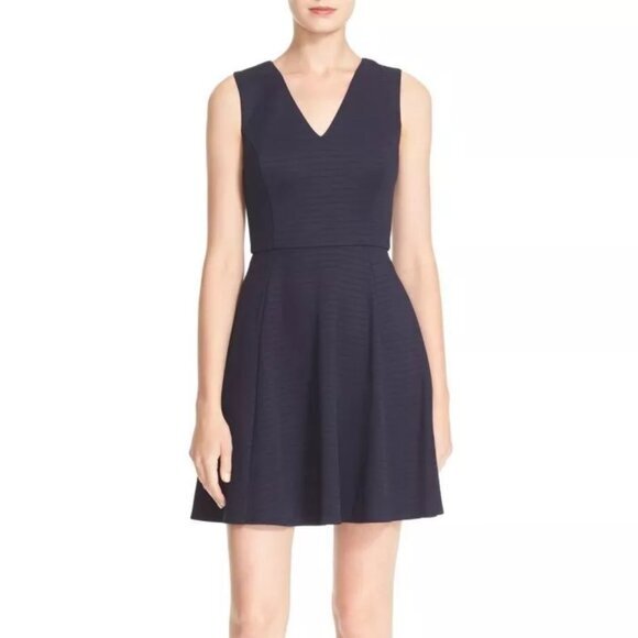 Ted Baker‎ Navy Blue Sew In Love Tawney, Sz 3 - Picture 2 of 5